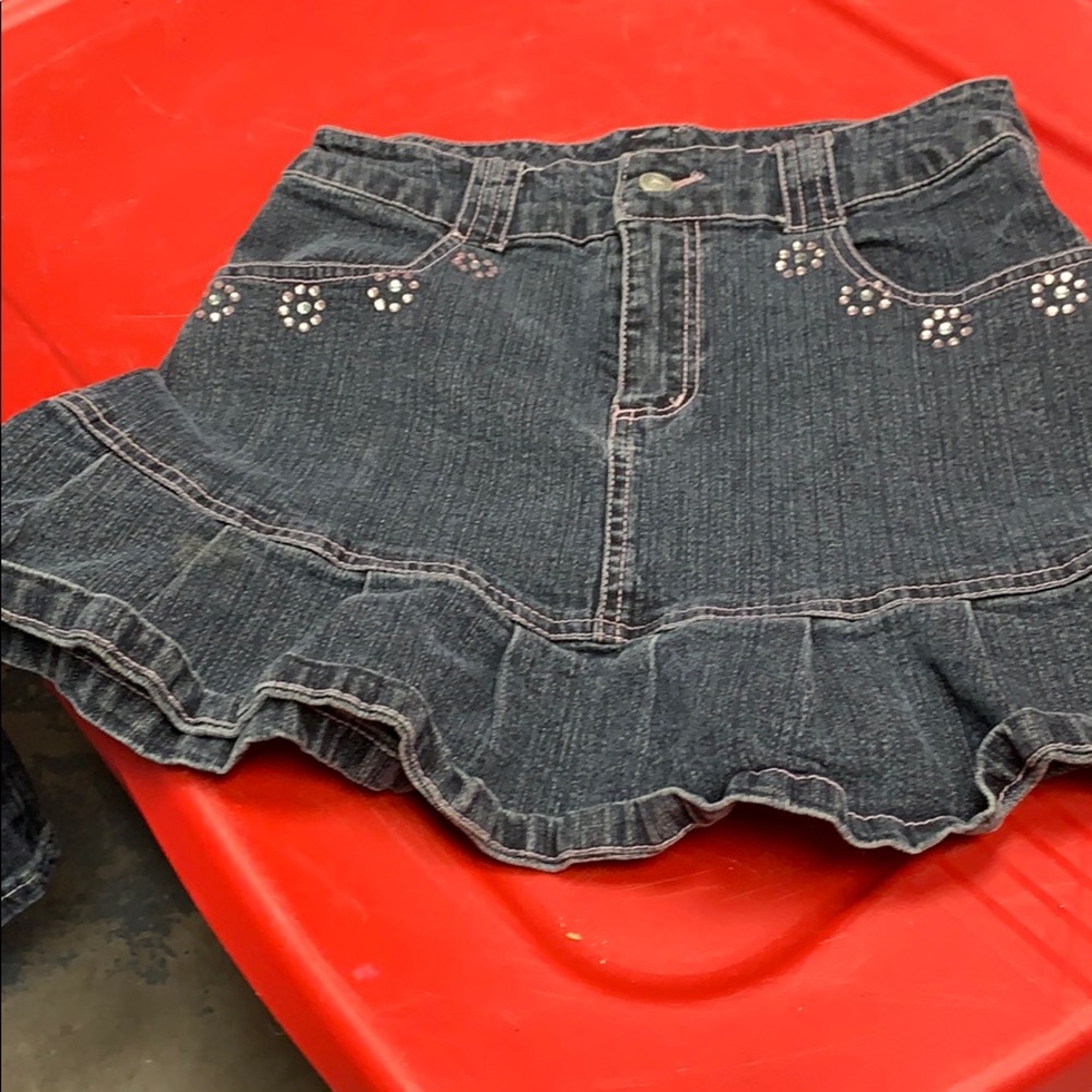 2B Real Girls Embroidered Pockets Blue Denim  Skirt Size 11/12 24X13